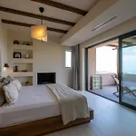The Sagehill-stonehouse Villa