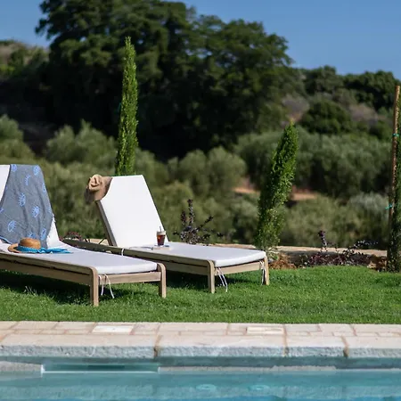 The Sagehill-stonehouse *