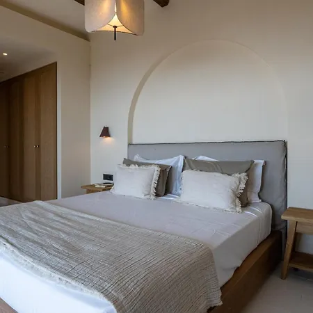 The Sagehill-stonehouse Villa