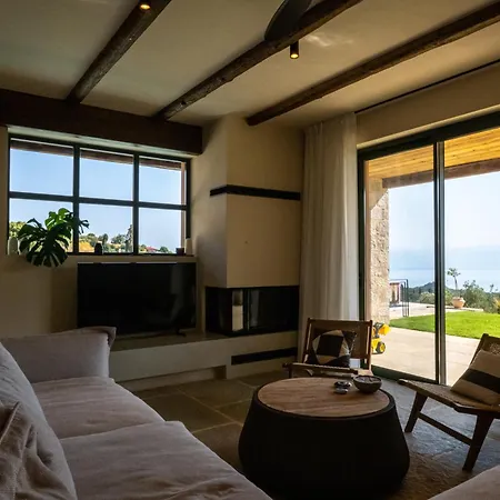 Villa The Sagehill-stonehouse *