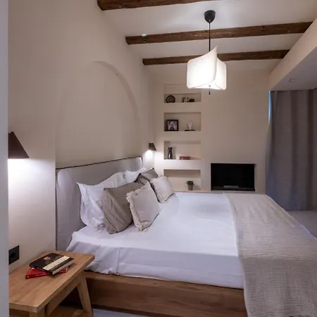 The Sagehill-stonehouse Villa *