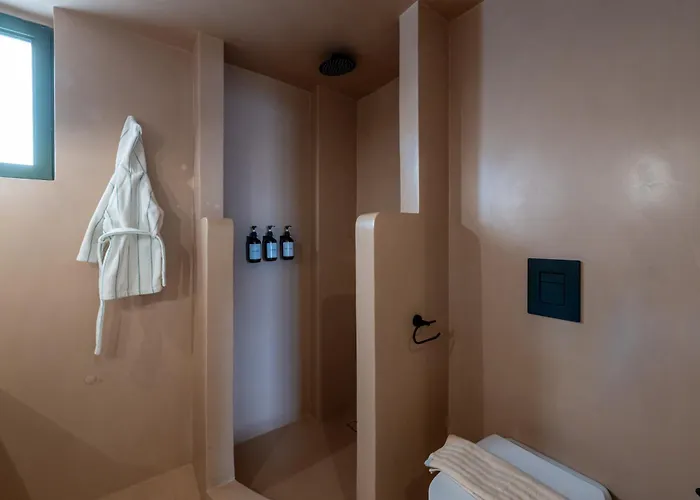 The Sagehill-stonehouse * Mathía