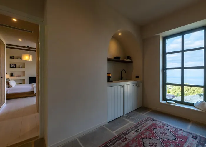 The Sagehill-stonehouse *