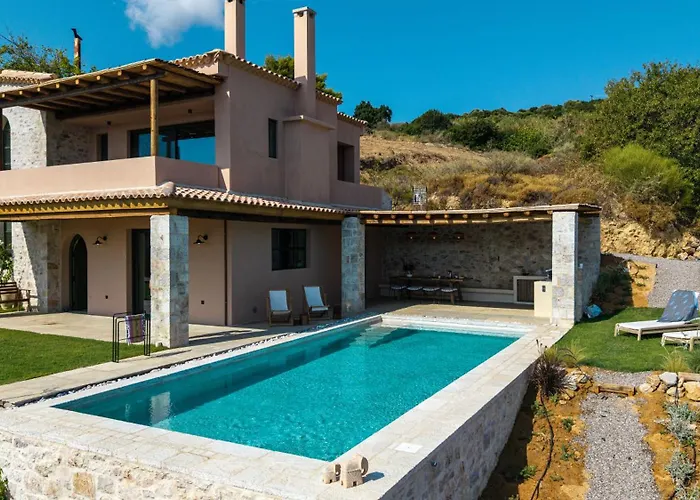 The Sagehill-stonehouse Villa