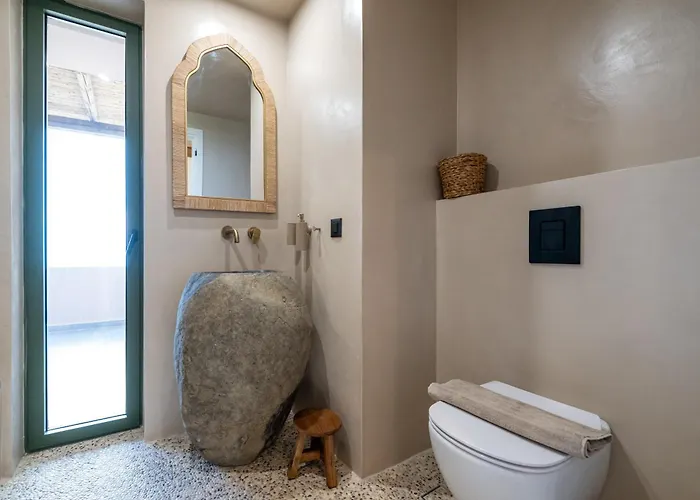 Villa The Sagehill-stonehouse Mathía