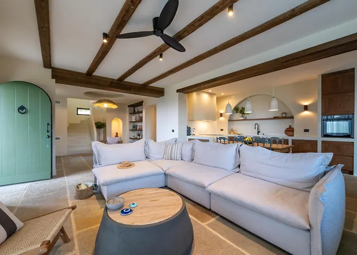 The Sagehill-stonehouse Villa Mathía