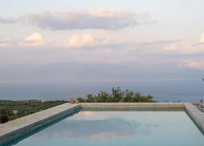 The Sagehill-stonehouse * Mathía