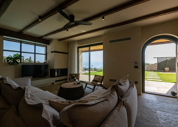 Villa The Sagehill-stonehouse Mathía